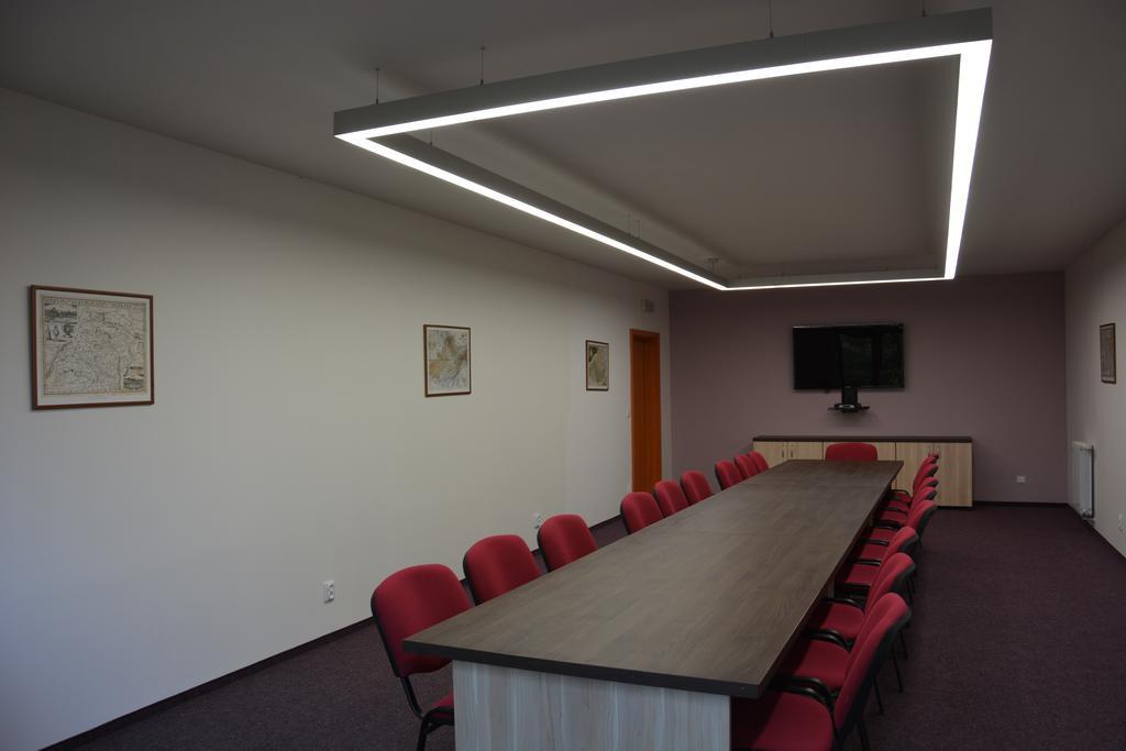 Sport Klub Hvozd Hotel Ngoại thất bức ảnh